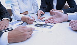 Организация и сопровождение общественных обсуждений